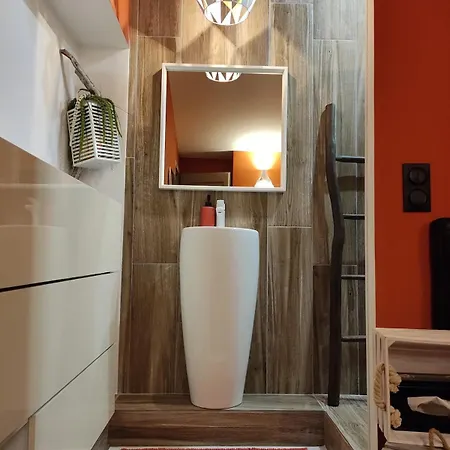 别墅 Les Trois Oliviers Loupian